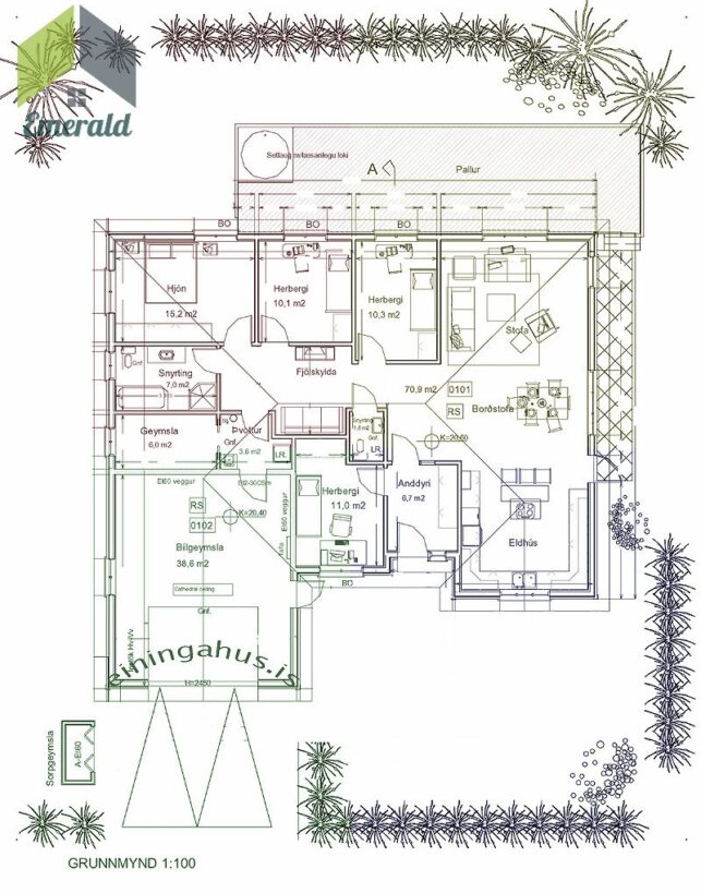 Emerald Akureyri Einingahús